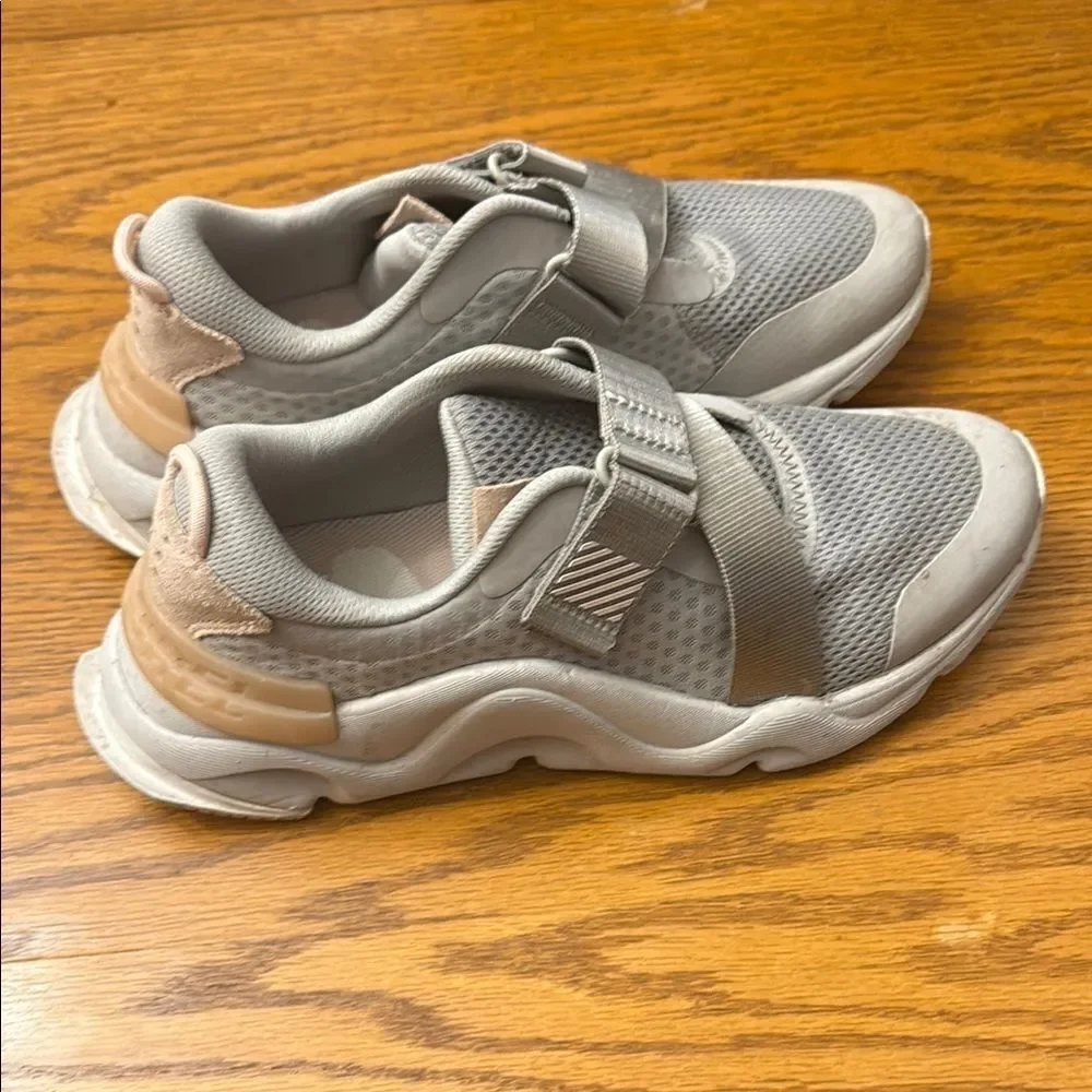 Sorel Gray and Tan Sneakers with Strap